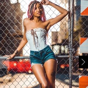 Corset Story | VINTAGE INSPIRED OVERBUST -RIBBON -LACE TRIM - CHAMPAGNE UK 24